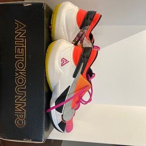 Nike men’s basketball shoes